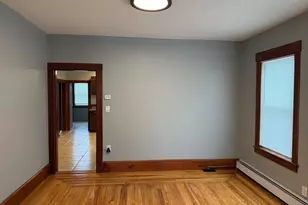 8 Beckman St, Worcester, MA 01607 - Photo 10