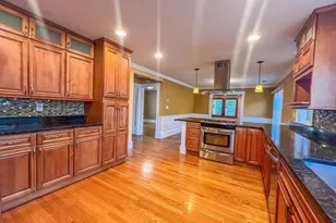 267 Beech St, Belmont, MA 02478 - Photo 8