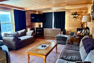 111 Quaboag St, Warren, MA 01083 - Photo 14