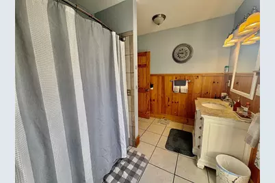 111 Quaboag St, Warren, MA 01083 - Photo 20