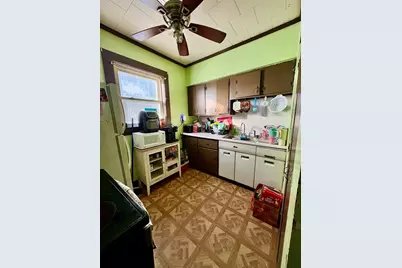 111 Quaboag St, Warren, MA 01083 - Photo 30