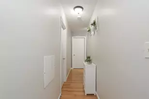 70-72 Manhattan St, Springfield, MA 01109 - Photo 16