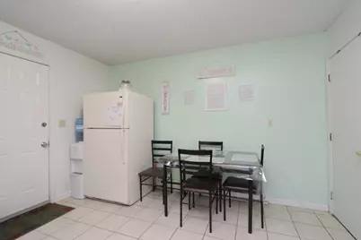 70-72 Manhattan St, Springfield, MA 01109 - Photo 12