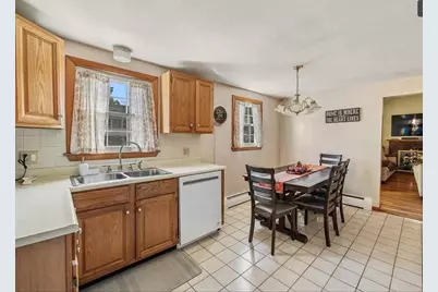 11 Boyden St #1, Brockton, MA 02302 - Photo 2