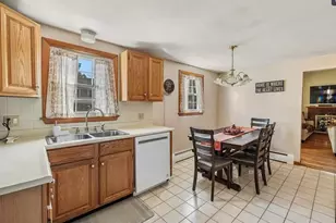 11 Boyden St, Brockton, MA 02302 - Photo 2