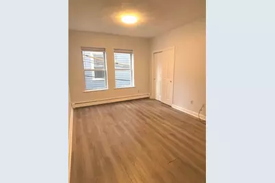 122 Berkshire Street #3(2B), Cambridge, MA 02141 - Photo 2