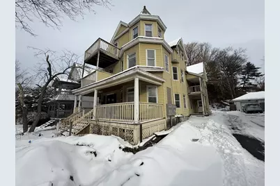 77 Fort Pleasant Ave, Springfield, MA 01108 - Photo 2