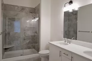 320 Middlesex Ave, Medford, MA 02155 - Photo 10