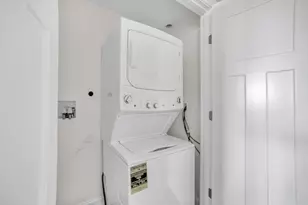 127 Centre St, Brockton, MA 02302 - Photo 14