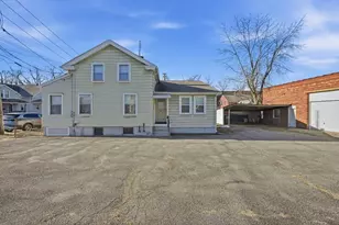35 Dublin St, Chicopee, MA 01013 - Photo 2