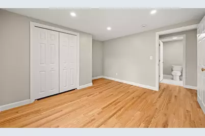 90 Guildford Rd, Barnstable, MA 02632 - Photo 24