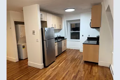 40 Crescent Ave #4, Chelsea, MA 02150 - Photo 10