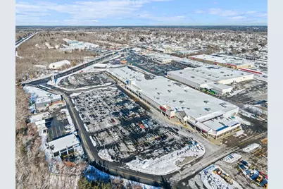 950 Kings Hwy #15, New Bedford, MA 02745 - Photo 2