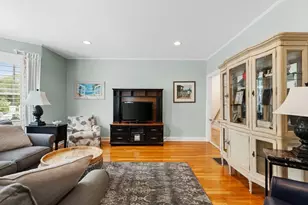 46 Yale Ave, Wakefield, MA 01880 - Photo 4