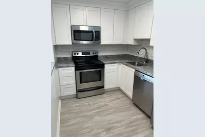 62 East Central #302, Natick, MA 01760 - Photo 1