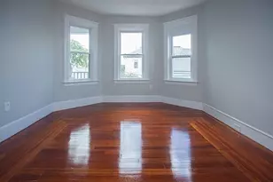 6 Hinckley St, Somerville, MA 02144 - Photo 4