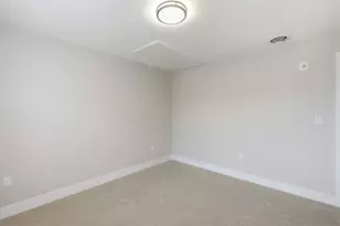 7 Elise Ave, Londonderry, NH 03053 - Photo 22