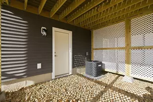 7 Elise Ave, Londonderry, NH 03053 - Photo 38