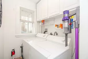 48 Farquhar St, Boston, MA 02131 - Photo 10