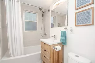 48 Farquhar St, Boston, MA 02131 - Photo 12