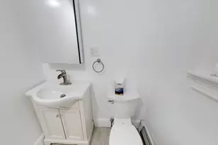 65 Walden St, Cambridge, MA 02140 - Photo 8