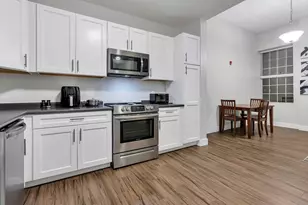 39 Webster St, Pawtucket, RI 02860 - Photo 4