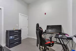 39 Webster St, Pawtucket, RI 02860 - Photo 8