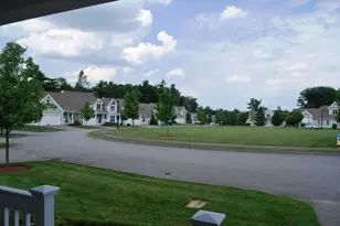 39 Country Hill Rd, Holden, MA 01520 - Photo 2