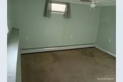 13 Blanchard Ave, Uxbridge, MA 01569 - Photo 6