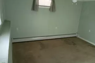 13 Blanchard Ave, Uxbridge, MA 01569 - Photo 6