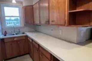 15 Elm St, Leominster, MA 01453 - Photo 4