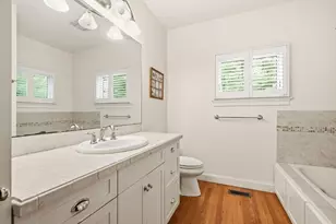 602 Putnam Ave, Barnstable, MA 02635 - Photo 16