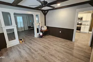 20 Ottawa St, Agawam, MA 01001 - Photo 14