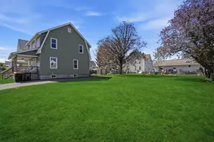 20 Ottawa St, Agawam, MA 01001 - Photo 10