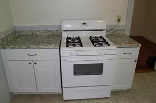 124 Dunham St, Attleboro, MA 02703 - Photo 4