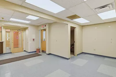 534 Sumner Ave, Springfield, MA 01108 - Photo 12