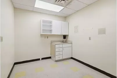 534 Sumner Ave, Springfield, MA 01108 - Photo 24