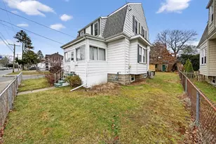 145 Pleasant St, Fairhaven, MA 02719 - Photo 30