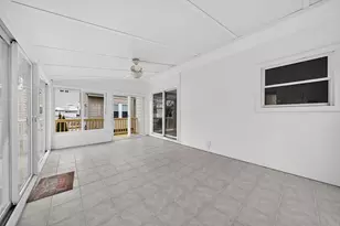 145 Pleasant St, Fairhaven, MA 02719 - Photo 12