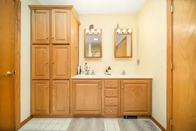 1441 Stafford Rd, Fall River, MA 02721 - Photo 18