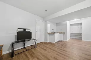 41 Riverview St, Brockton, MA 02301 - Photo 16