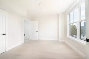 425 Border St, Boston, MA 02128 - Photo 8