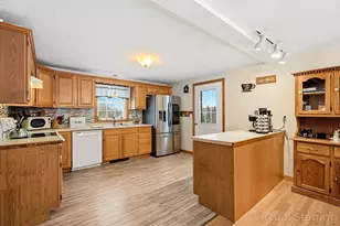 17 Town Farm Rd, Winchendon, MA 01475 - Photo 6