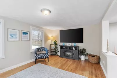 3 Summer St, Topsfield, MA 01983 - Photo 12