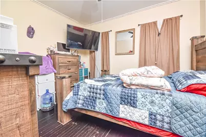 111 Riverview St, Brockton, MA 02302 - Photo 12