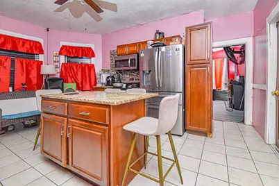 111 Riverview St, Brockton, MA 02302 - Photo 8