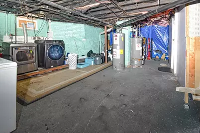 111 Riverview St, Brockton, MA 02302 - Photo 16