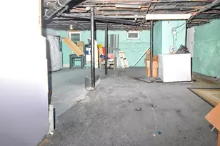 111 Riverview St, Brockton, MA 02302 - Photo 18