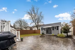 24 Potter St, Dartmouth, MA 02748 - Photo 38