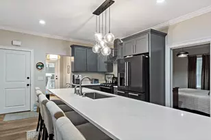 24 Potter St, Dartmouth, MA 02748 - Photo 6